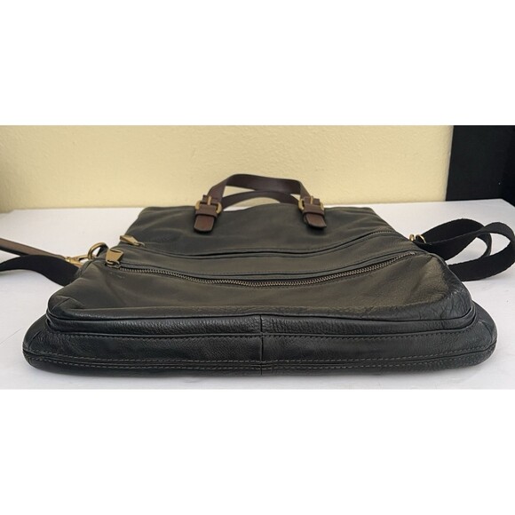 Fossil Explorer XL Black Leather Fold Over Crossbody Hobo Tote Shoulder Bag - Picture 5 of 16